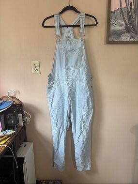 GAP 1969 Light Blue Crop Slouch Overall in Railroad Stripe Size Medium